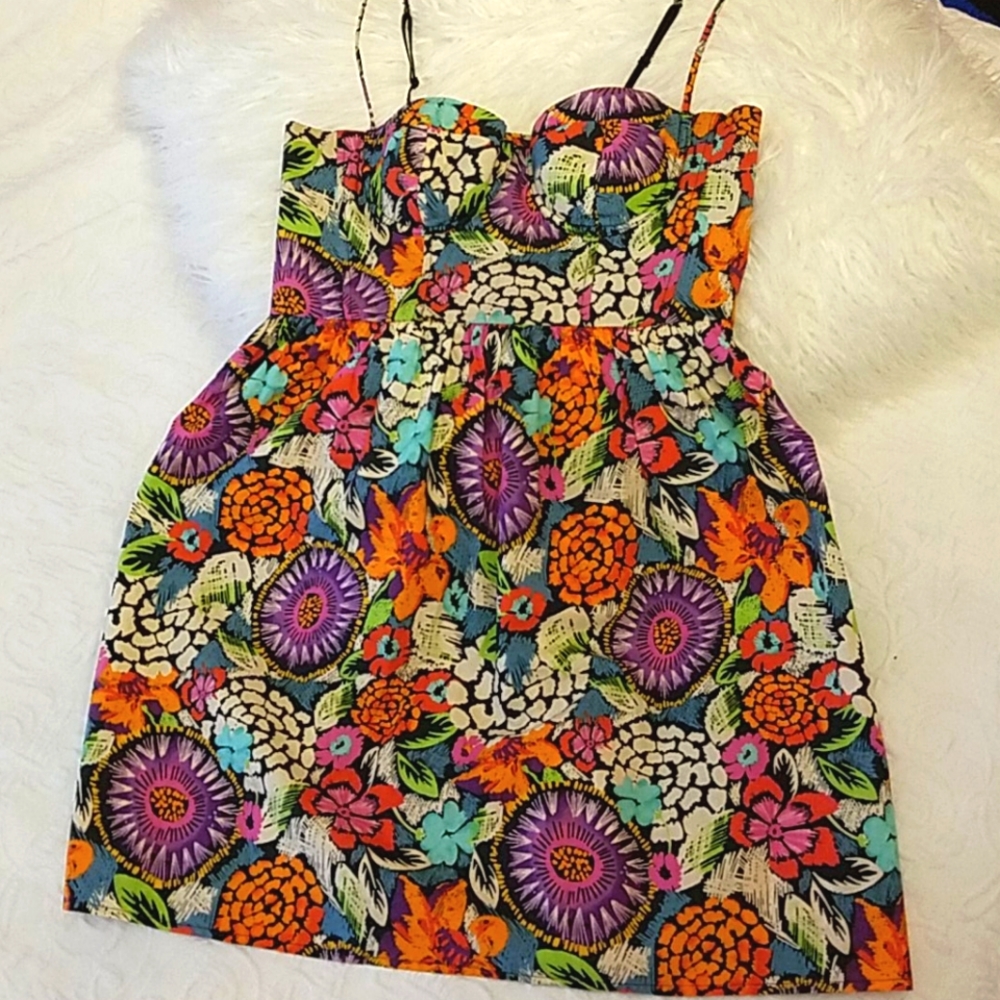 MODA Intl. Floral T-strap Dress-Sz 6